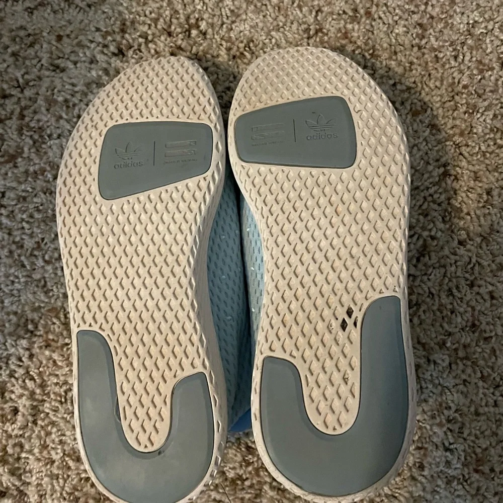 Adidas Carolina Blue  Pharrell Williams Tennis Shoes